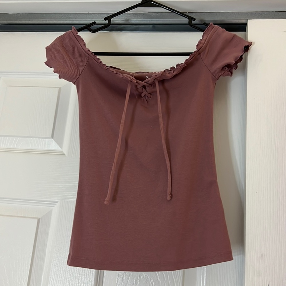 Small off the shoulder shirt from Aeropostale. Super soft